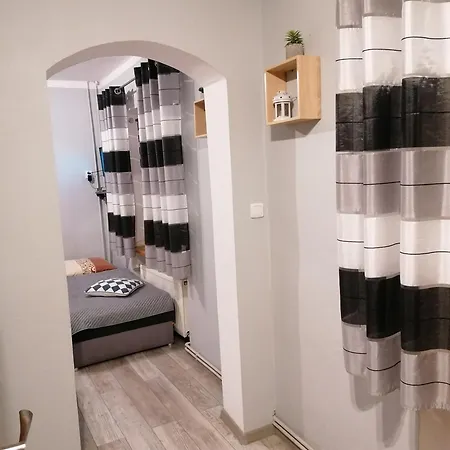 Na Stromej Konukevi