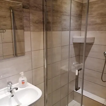 Na Stromej Konukevi 3*