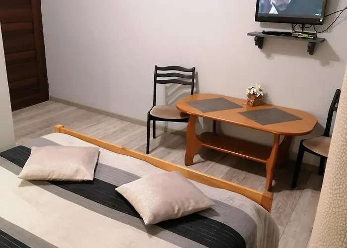 Guest house Na Stromej 3*